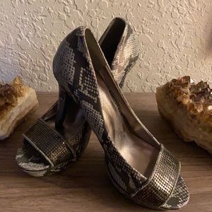 Gray/Pewter 5” Platform Heels